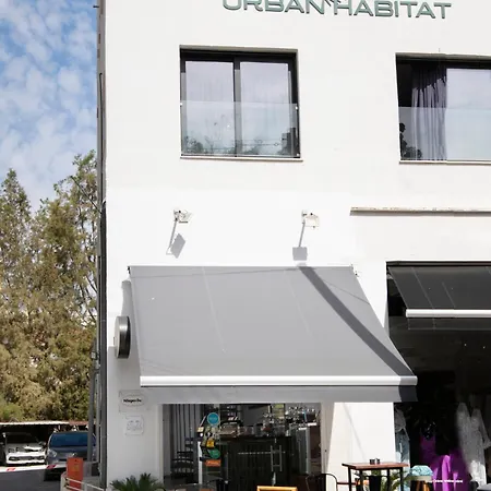公寓式酒店 Urban Habitat & 4*