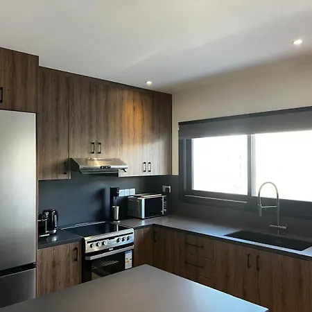 Urban Habitat & 4* Никосия