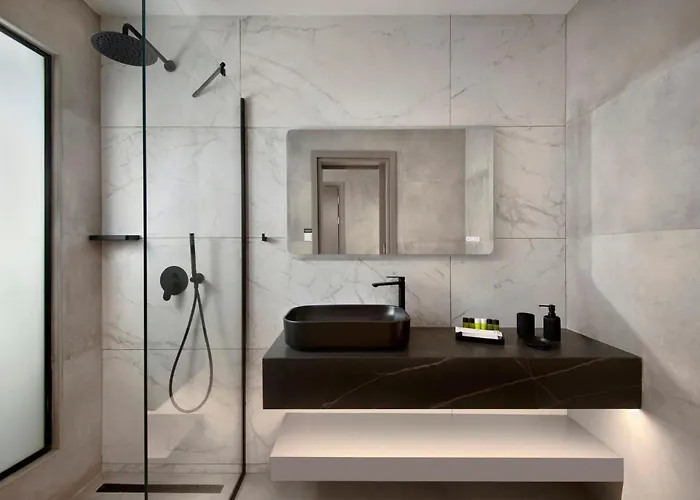 ゲストハウス Urban Habitat Executive