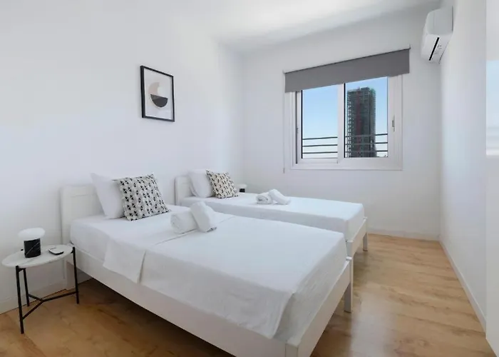 Гостевой дом Urban Habitat & 4*