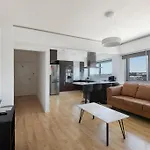 公寓式酒店 Urban Habitat & 4*