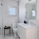 Urban Habitat & 公寓式酒店