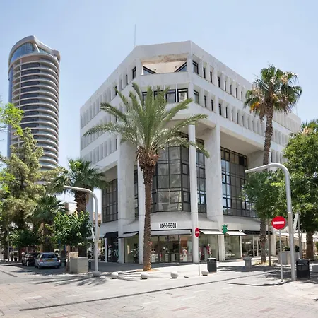 Urban Habitat & Nikosia